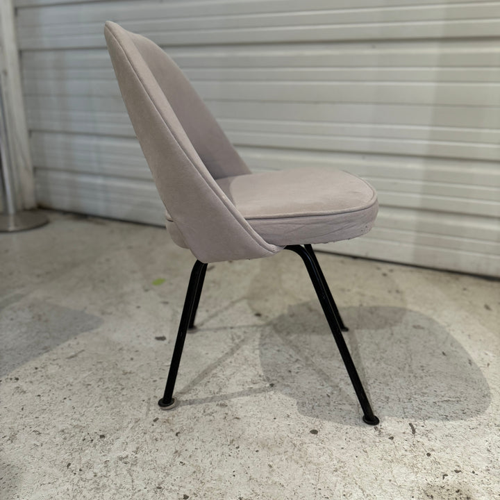 Eero Saarinen Style Side Chair