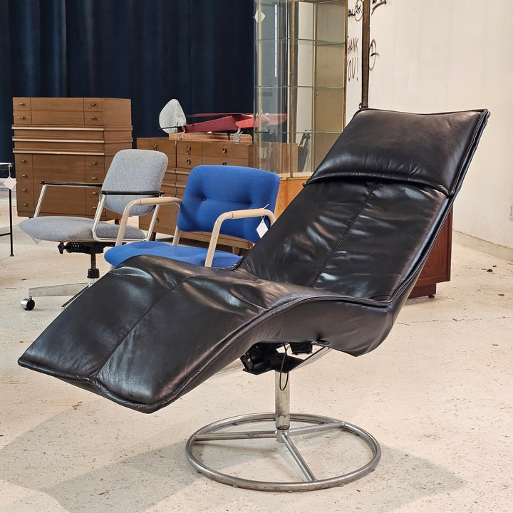 Custom Wilsons Leather Lounger